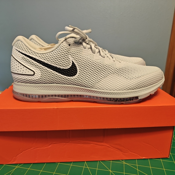 Nike Other - Nike Zoom All Out Low 2 Pure Platinum Size 12